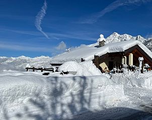 Verblijf 0842001 • Vakantiewoning Aostadal • Vakantiehuisje in Champoluc 