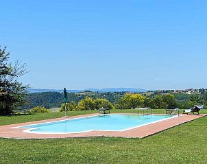Guest house 09543401 • Holiday property Tuscany / Elba • Vakantiehuis in Legoli met zwembad, in Toscane. 